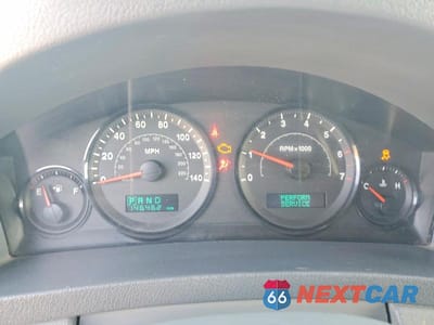 Zdjęcie 9 z 14 samochodu: 2006 JEEP GRAND CHEROKEE LAREDO VIN:1J4GR48K16C282698 - miniatura