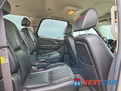 Zdjęcie 11 z 14 samochodu: 2007 CHEVROLET TAHOE K1500 VIN:1GNFK13077J124994 - miniatura