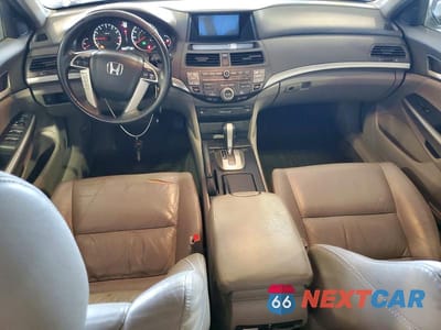Zdjęcie 8 z 12 samochodu: 2010 HONDA ACCORD EXL VIN:1HGCP3F86AA029314 - miniatura