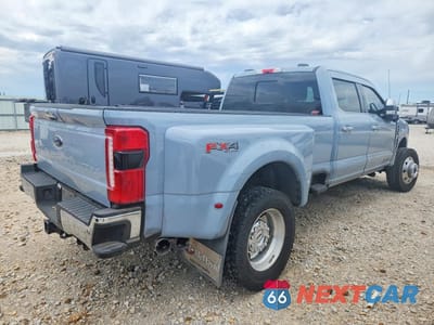 Trzecie zdjęcie samochodu z tyłu: 2024 FORD F450 SUPER DUTY VIN:1FT8W4DM3RED83504 - miniatura