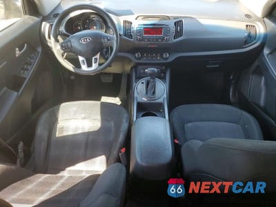 Zdjęcie 8 z 13 samochodu: 2011 KIA SPORTAGE LX VIN:KNDPBCA26B7042645 - miniatura