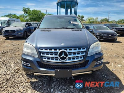 Piąte zdjęcie samochodu w środku: 2011 MERCEDES-BENZ ML 350 4MATIC VIN:4JGBB8GB4BA730902 - miniatura