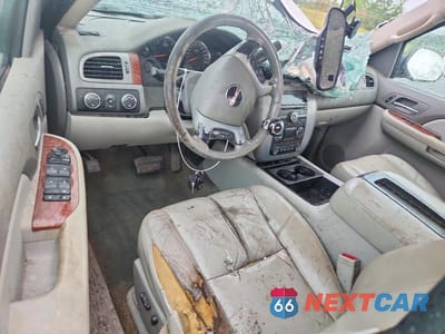 Zdjęcie 8 z 12 samochodu: 2008 GMC SIERRA K1500 VIN:3GTEK13J28G290825 - miniatura