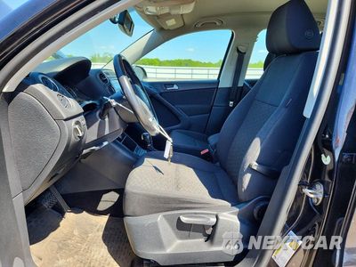 Zdjęcie 7 z 12 samochodu: 2014 VOLKSWAGEN TIGUAN S VIN:WVGBV3AX2EW563493 - miniatura