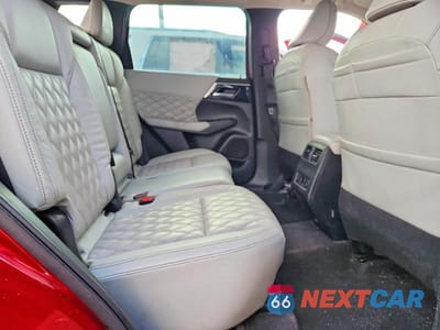 Zdjęcie 11 z 14 samochodu: 2022 MITSUBISHI OUTLANDER SEL VIN:JA4J4VA85NZ037441 - miniatura