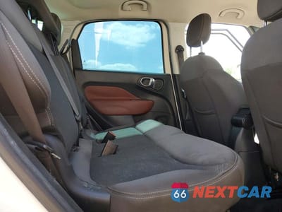 Zdjęcie 11 z 13 samochodu: 2014 FIAT 500L TREKKING VIN:ZFBCFADH0EZ018523 - miniatura