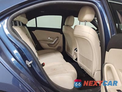 Zdjęcie 10 z 12 samochodu: 2019 MERCEDES-BENZ A 220 VIN:WDD3G4EB2KW019813 - miniatura