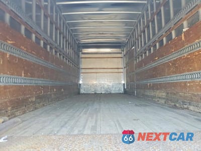 Zdjęcie 10 z 13 samochodu: 2017 INTERNATIONAL 4300 BOX TRUCK VIN:1HTMMMML4HH694449 - miniatura