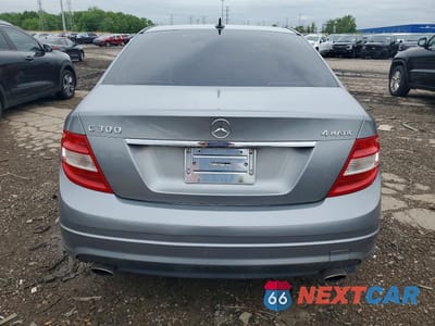 Zdjęcie 6 z 12 samochodu: 2010 MERCEDES-BENZ C 300 4MATIC VIN:WDDGF8BB9AR100580 - miniatura