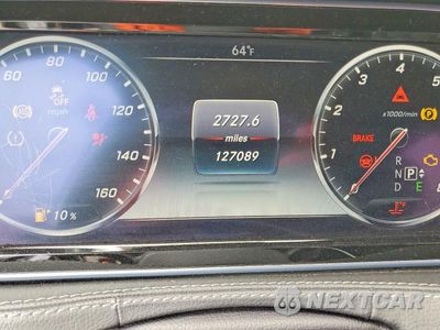 Zdjęcie 9 z 12 samochodu: 2015 MERCEDES-BENZ S 550 4MATIC VIN:WDDUG8FB6FA191744 - miniatura