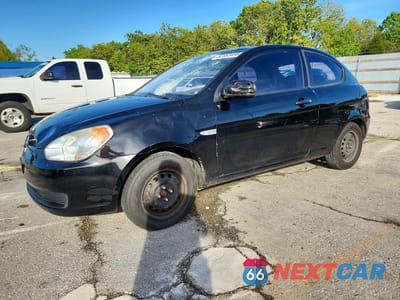 2010 HYUNDAI ACCENT GS KMHCM3AC4AU186241 - główne zdjęcie licytacji z USA - miniatura