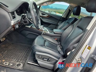 Zdjęcie 7 z 13 samochodu: 2019 AUDI Q7 PREMIUM PLUS VIN:WA1LHAF70KD035224 - miniatura