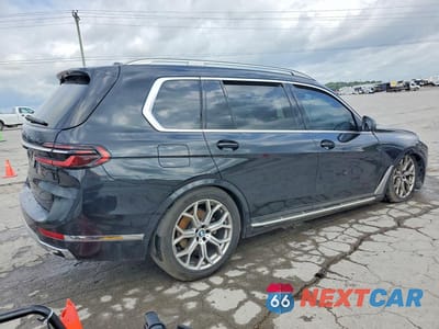 Trzecie zdjęcie samochodu z tyłu: 2023 BMW X7 XDRIVE40I VIN:5UX23EM04P9R56089 - miniatura