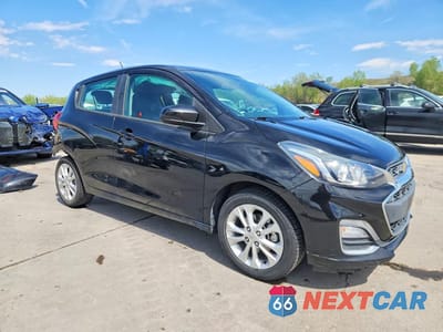 Czwarte zdjęcie samochodu z boku: 2021 CHEVROLET SPARK 1LT VIN:KL8CD6SA5MC216157 - miniatura