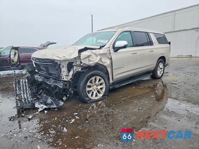 2021 CHEVROLET SUBURBAN K1500 PREMIER 1GNSKFKD7MR162030 - główne zdjęcie licytacji z USA - miniatura