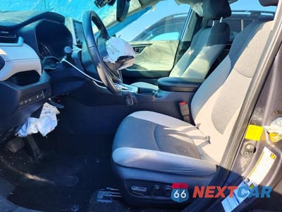 Zdjęcie 7 z 13 samochodu: 2020 TOYOTA RAV4 XLE VIN:2T3P1RFV0LW104278 - miniatura