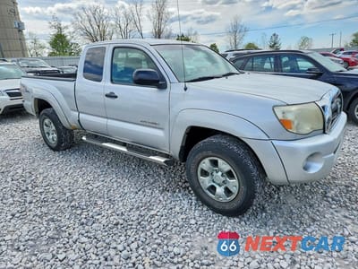 Czwarte zdjęcie samochodu z boku: 2008 TOYOTA TACOMA ACCESS CAB VIN:5TEUU42N48Z479489 - miniatura