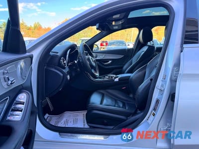 Zdjęcie 8 z 14 samochodu: 2016 MERCEDES-BENZ C 300 4MATIC VIN:55SWF4KB8GU110352 - miniatura