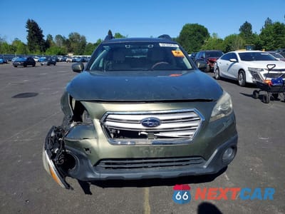 Piąte zdjęcie samochodu w środku: 2017 SUBARU OUTBACK 2.5I PREMIUM VIN:4S4BSAFC2H3201950 - miniatura