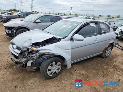 2007 HYUNDAI ACCENT GS KMHCM36C27U040230 - główne zdjęcie licytacji z USA - miniatura