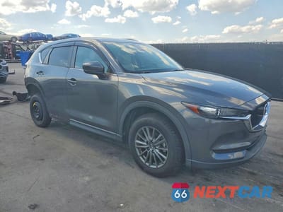 Czwarte zdjęcie samochodu z boku: 2017 MAZDA CX-5 TOURING VIN:JM3KFBCL8H0173213 - miniatura