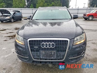 Piąte zdjęcie samochodu w środku: 2010 AUDI Q5 PREMIUM VIN:WA1CKAFP5AA079317 - miniatura