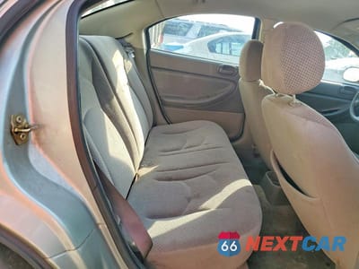 Zdjęcie 10 z 12 samochodu: 2004 CHRYSLER SEBRING LXI VIN:1C3EL56R74N340033 - miniatura