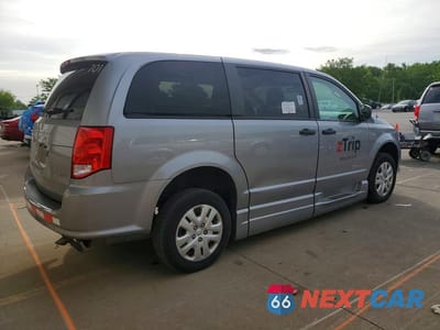 Trzecie zdjęcie samochodu z tyłu: 2019 DODGE GRAND CARAVAN SE VIN:2C7WDGBG4KR792053 - miniatura