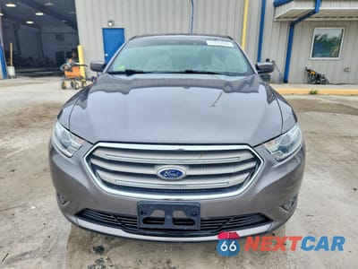 Piąte zdjęcie samochodu w środku: 2014 FORD TAURUS SEL VIN:1FAHP2E89EG144871 - miniatura