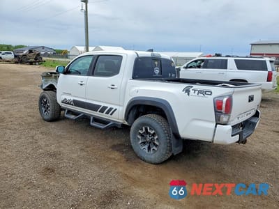 Drugie zdjęcie samochodu z przodu: 2020 TOYOTA TACOMA SR V6 VIN:5TFCZ5AN1LX216171 - miniatura