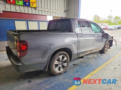 Trzecie zdjęcie samochodu z tyłu: 2019 HONDA RIDGELINE RTL VIN:5FPYK3F7XKB035868 - miniatura