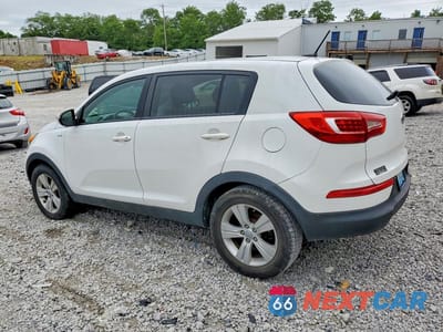 Drugie zdjęcie samochodu z przodu: 2012 KIA SPORTAGE LX VIN:KNDPBCA27C7201416 - miniatura