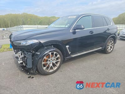 2026 BMW X5 XDRIVE40I 5UX23EU08T9086096 - główne zdjęcie licytacji z USA - miniatura