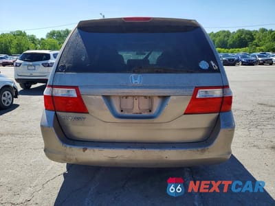 Zdjęcie 6 z 13 samochodu: 2007 HONDA ODYSSEY EXL VIN:5FNRL38747B130800 - miniatura