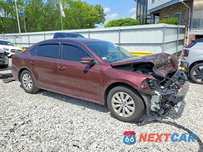 Czwarte zdjęcie samochodu z boku: 2014 VOLKSWAGEN PASSAT S VIN:1VWAP7A39EC006156 - miniatura
