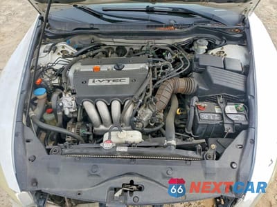 Zdjęcie 11 z 12 samochodu: 2003 HONDA ACCORD LX VIN:1HGCM56333A008660 - miniatura