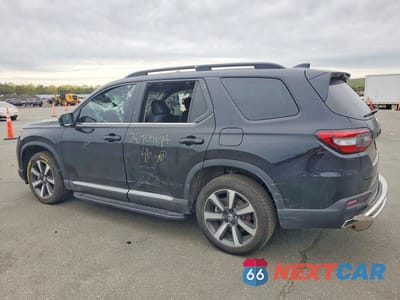 Drugie zdjęcie samochodu z przodu: 2025 HONDA PILOT TOURING VIN:5FNYG1H7XSB119135 - miniatura