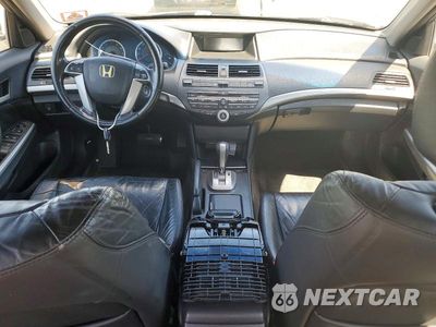 Zdjęcie 8 z 12 samochodu: 2008 HONDA ACCORD EXL VIN:1HGCP26808A103444 - miniatura