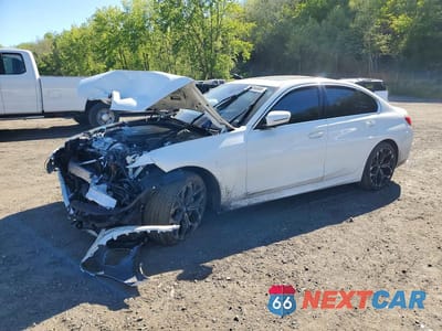 2026 BMW 330XI 3MW89CW05T8F86154 - główne zdjęcie licytacji z USA - miniatura