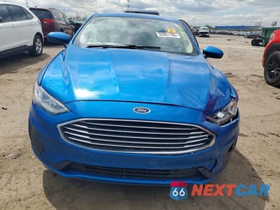 Piąte zdjęcie samochodu w środku: 2020 FORD FUSION SE VIN:3FA6P0HD2LR187376 - miniatura