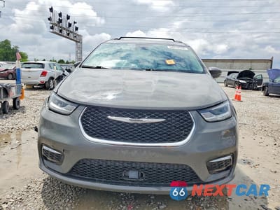 Piąte zdjęcie samochodu w środku: 2022 CHRYSLER PACIFICA TOURING L VIN:2C4RC1BG6NR142400 - miniatura