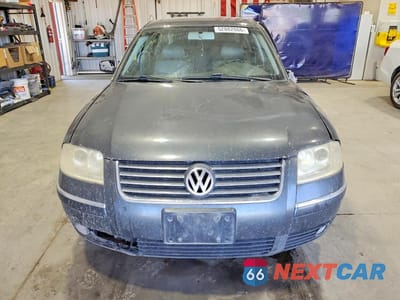 Piąte zdjęcie samochodu w środku: 2002 VOLKSWAGEN PASSAT GLS VIN:WVWPD63B72P232639 - miniatura