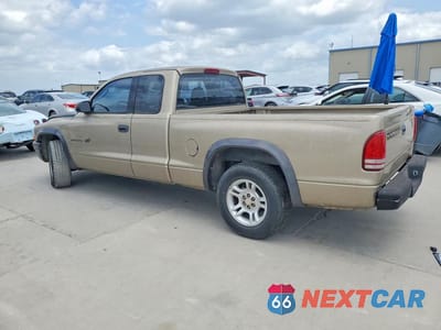 Drugie zdjęcie samochodu z przodu: 2002 DODGE DAKOTA BASE VIN:1B7GL12X02S718483 - miniatura