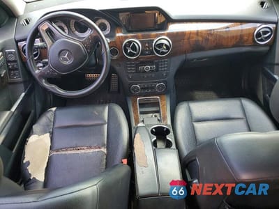 Zdjęcie 8 z 12 samochodu: 2013 MERCEDES-BENZ GLK 350 4MATIC VIN:WDCGG8JB0DG102009 - miniatura