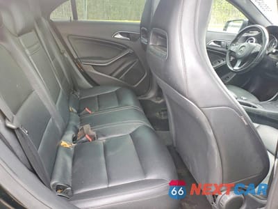 Zdjęcie 10 z 12 samochodu: 2015 MERCEDES-BENZ CLA 250 4MATIC VIN:WDDSJ4GB2FN276749 - miniatura