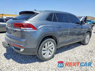 Trzecie zdjęcie samochodu z tyłu: 2022 VOLKSWAGEN ATLAS CROSS SPORT SE VIN:1V2HE2CAXNC216396 - miniatura