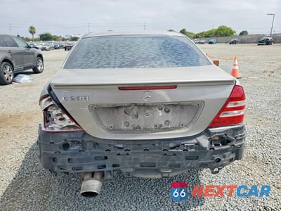 Zdjęcie 6 z 13 samochodu: 2006 MERCEDES-BENZ C 230 VIN:WDBRF52HX6F742805 - miniatura