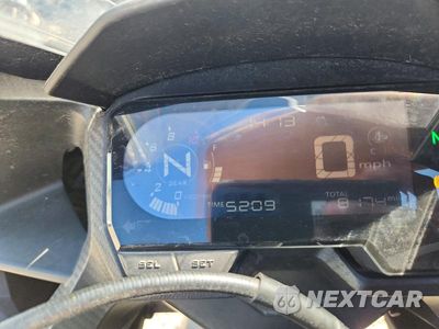 Zdjęcie 7 z 9 samochodu: 2021 HONDA CBR500 RA VIN:MLHPC625XM5201282 - miniatura