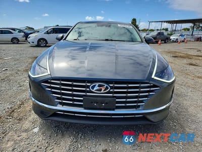Piąte zdjęcie samochodu w środku: 2023 HYUNDAI SONATA HYBRID BLUE VIN:KMHL24JJ5PA076464 - miniatura