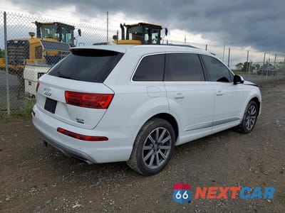 Trzecie zdjęcie samochodu z tyłu: 2018 AUDI Q7 PREMIUM PLUS VIN:WA1LAAF76JD045808 - miniatura